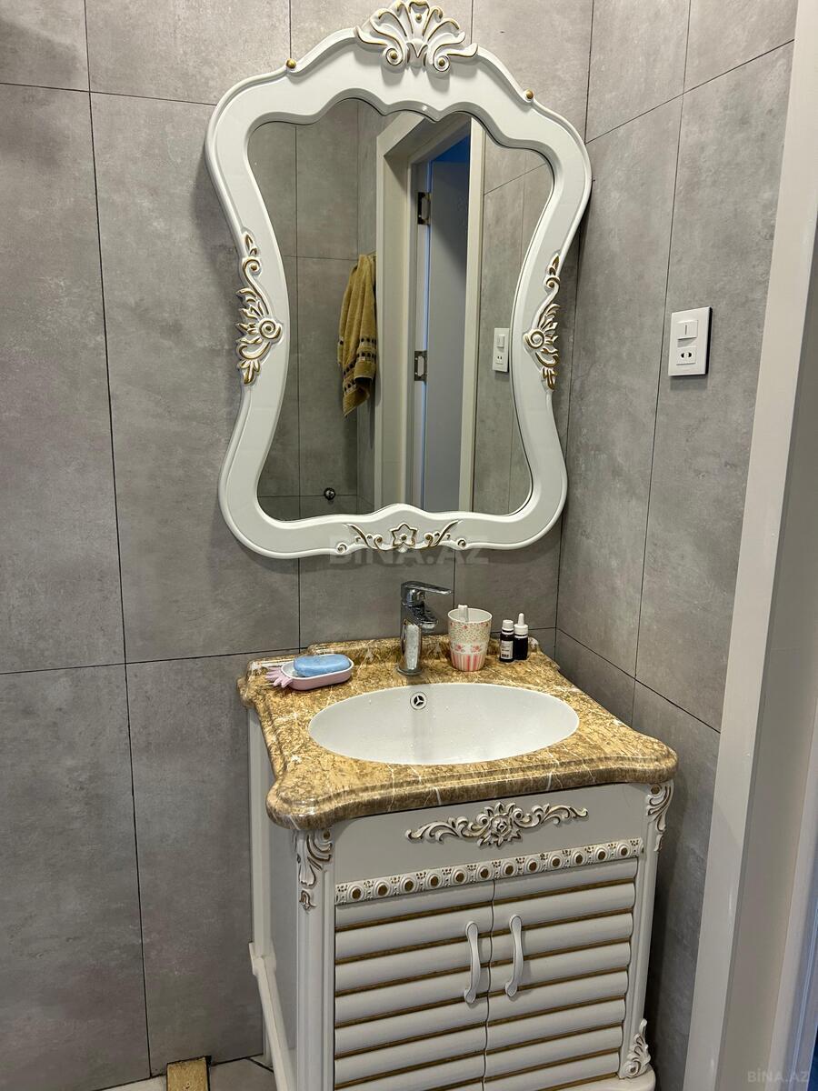 4 otaqlı Yeni tikili, Şah İsmayıl Xətai m., Bakı