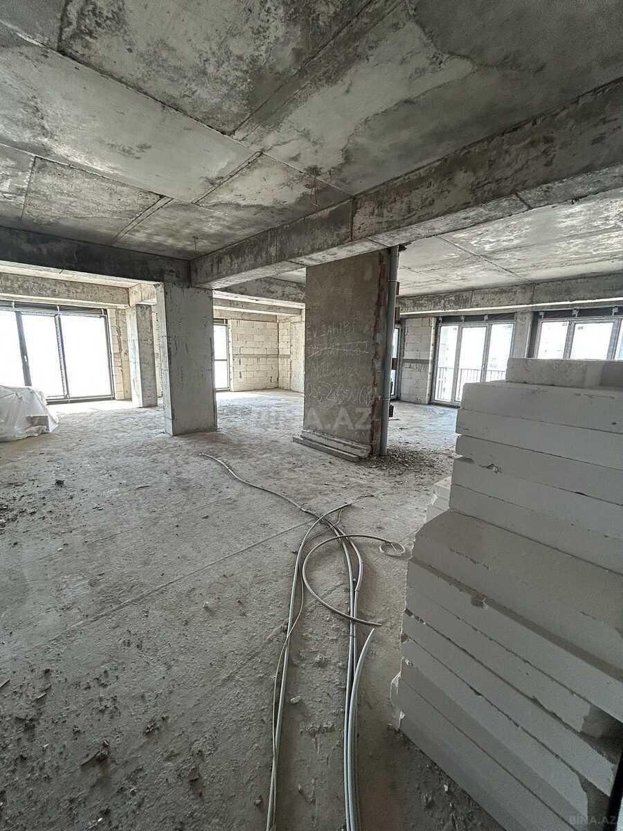 3 otaqlı Yeni tikili, Şah İsmayıl Xətai m., Bakı