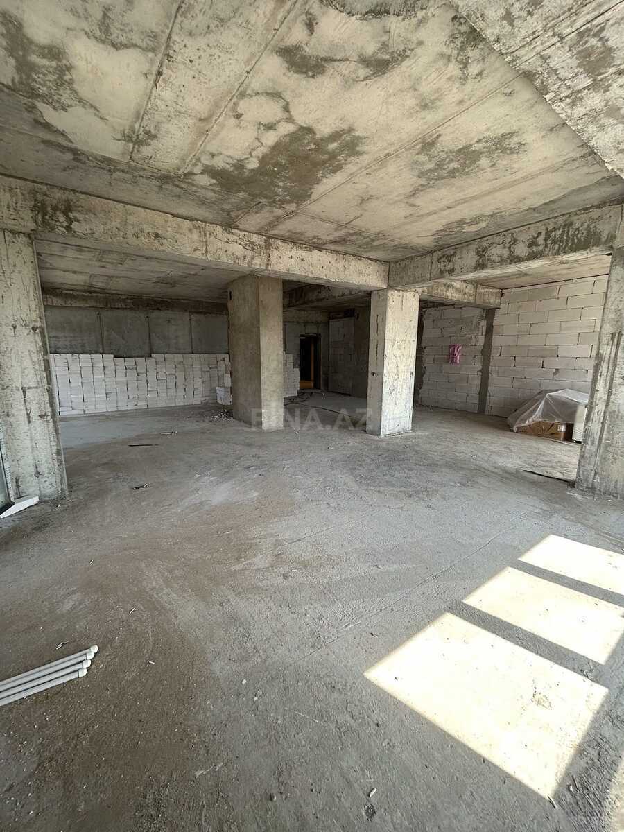 3 otaqlı Yeni tikili, Şah İsmayıl Xətai m., Bakı