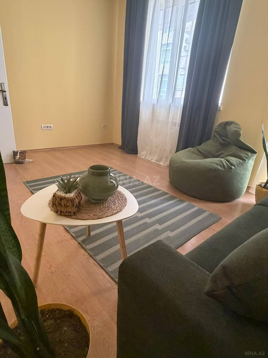 3 otaqlı Yeni tikili, 8 Noyabr m., Bakı