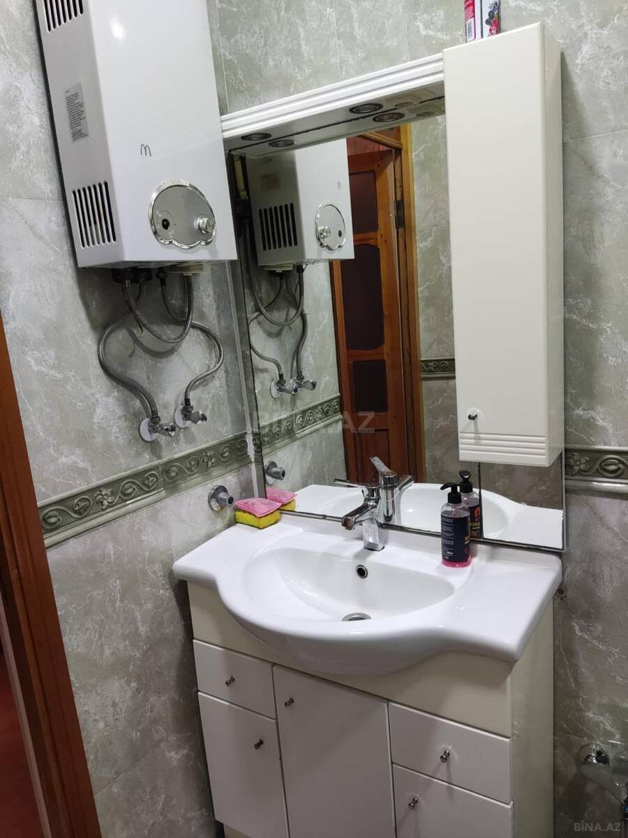 2 otaqlı Köhnə tikili, 28 May m., Bakı