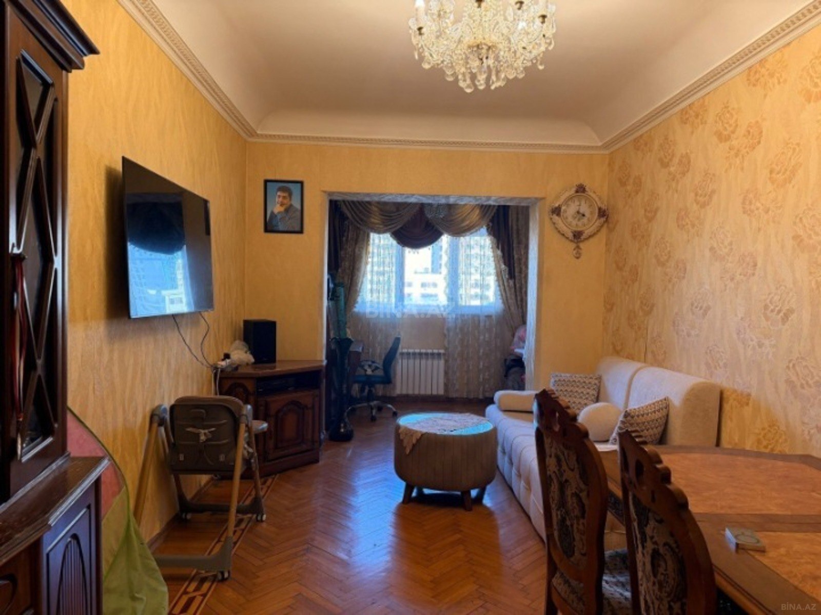 2 otaqlı Köhnə tikili, İnşaatçılar m., Bakı