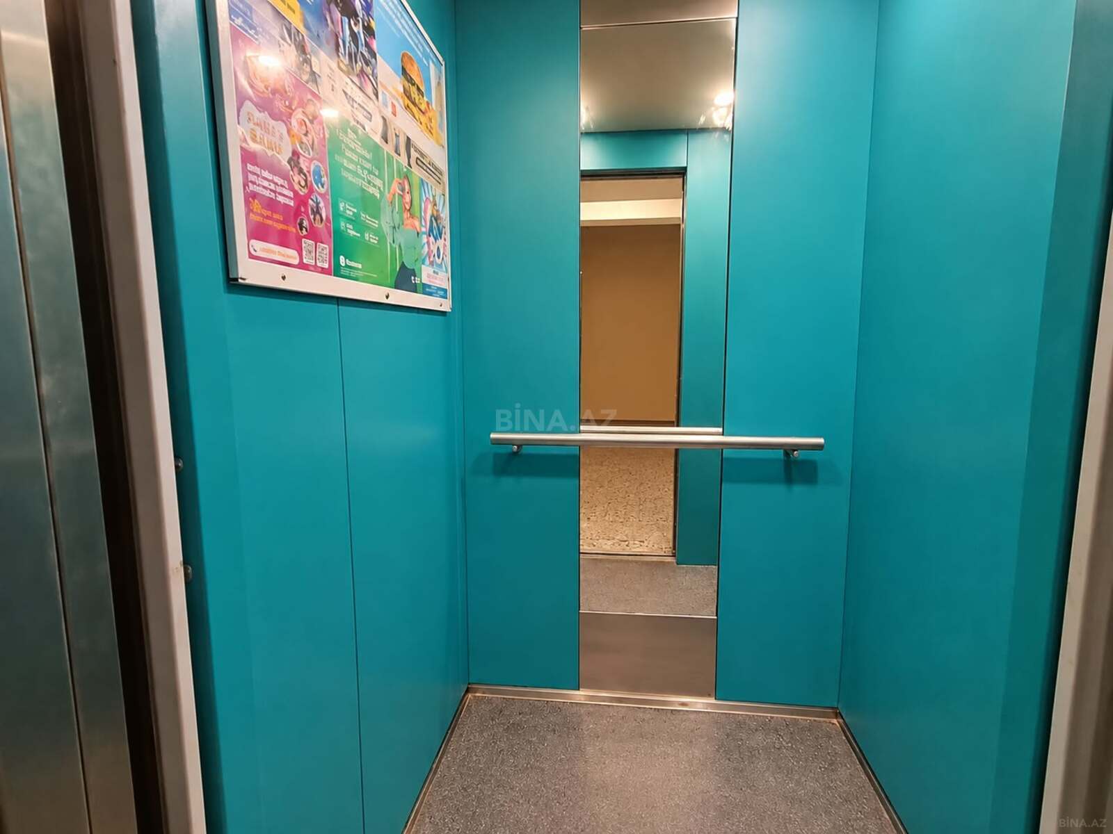 3 otaqlı Köhnə tikili, Neftçilər m., Bakı