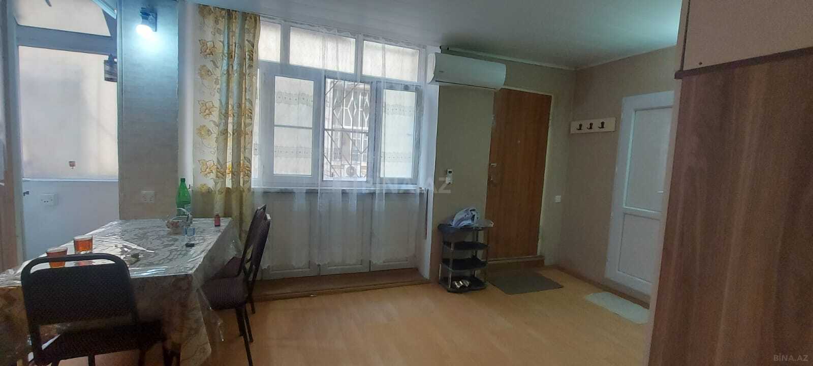 2 otaqlı Köhnə tikili, Sahil m., Bakı