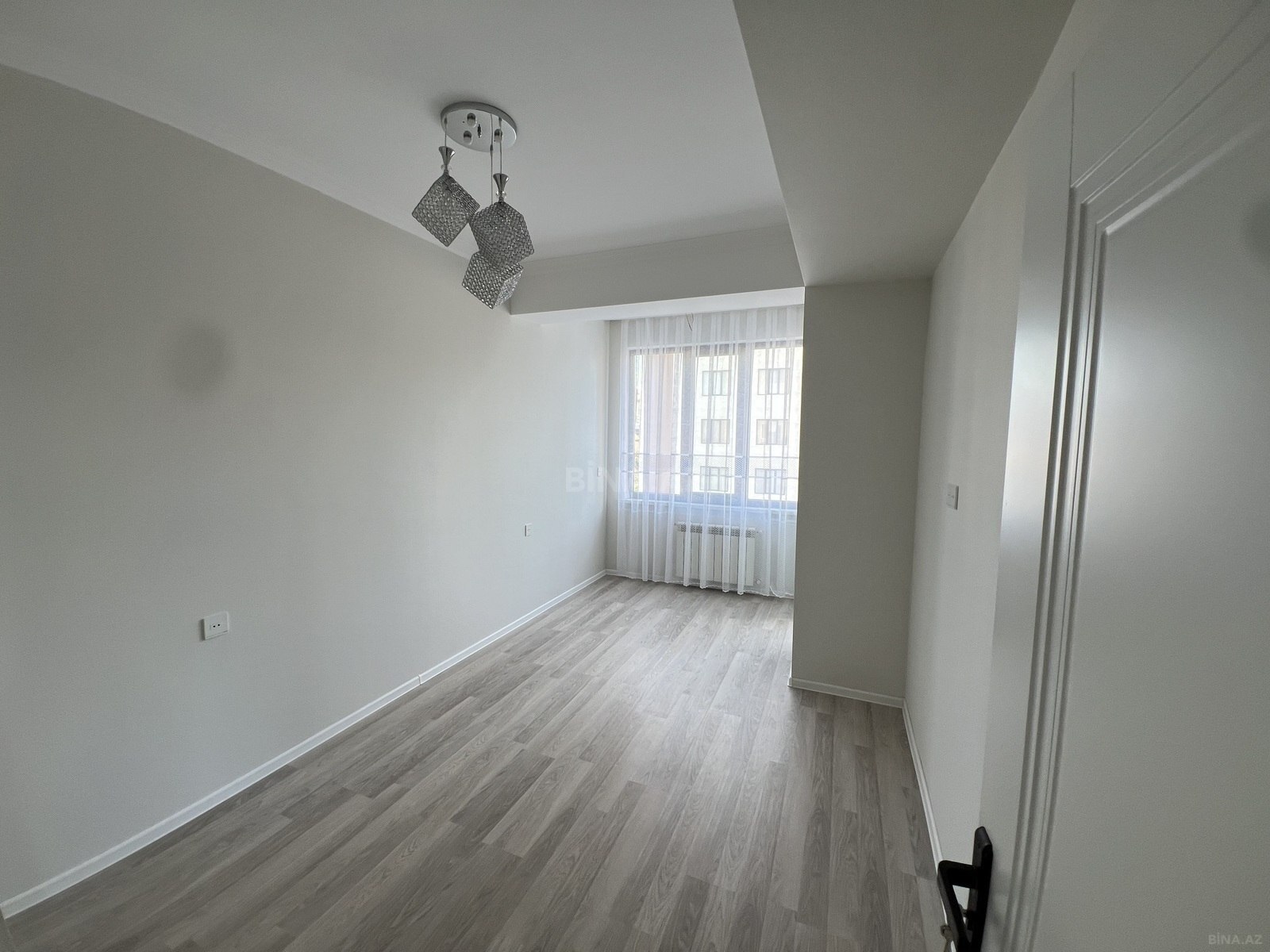3 otaqlı Yeni tikili, Neftçilər m., Bakı