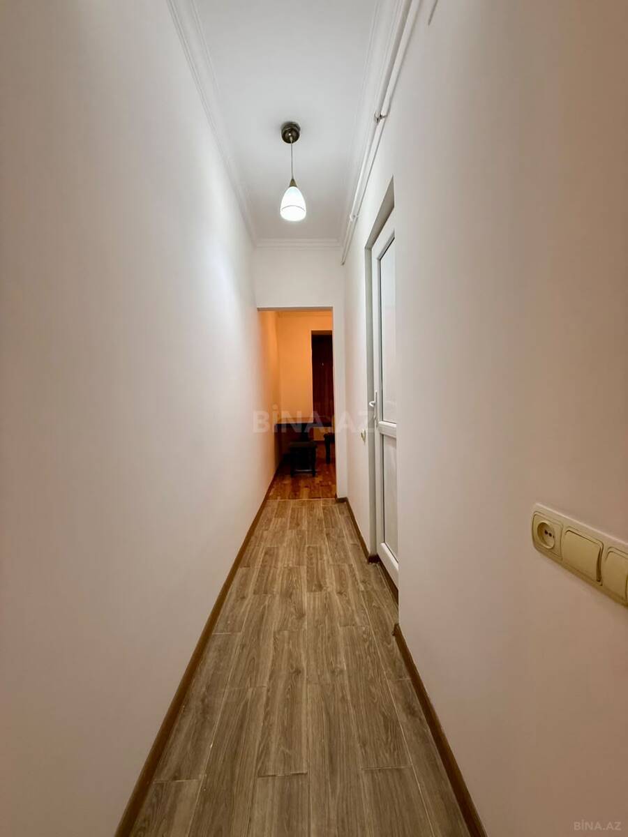 3 otaqlı Köhnə tikili, 28 May m., Bakı