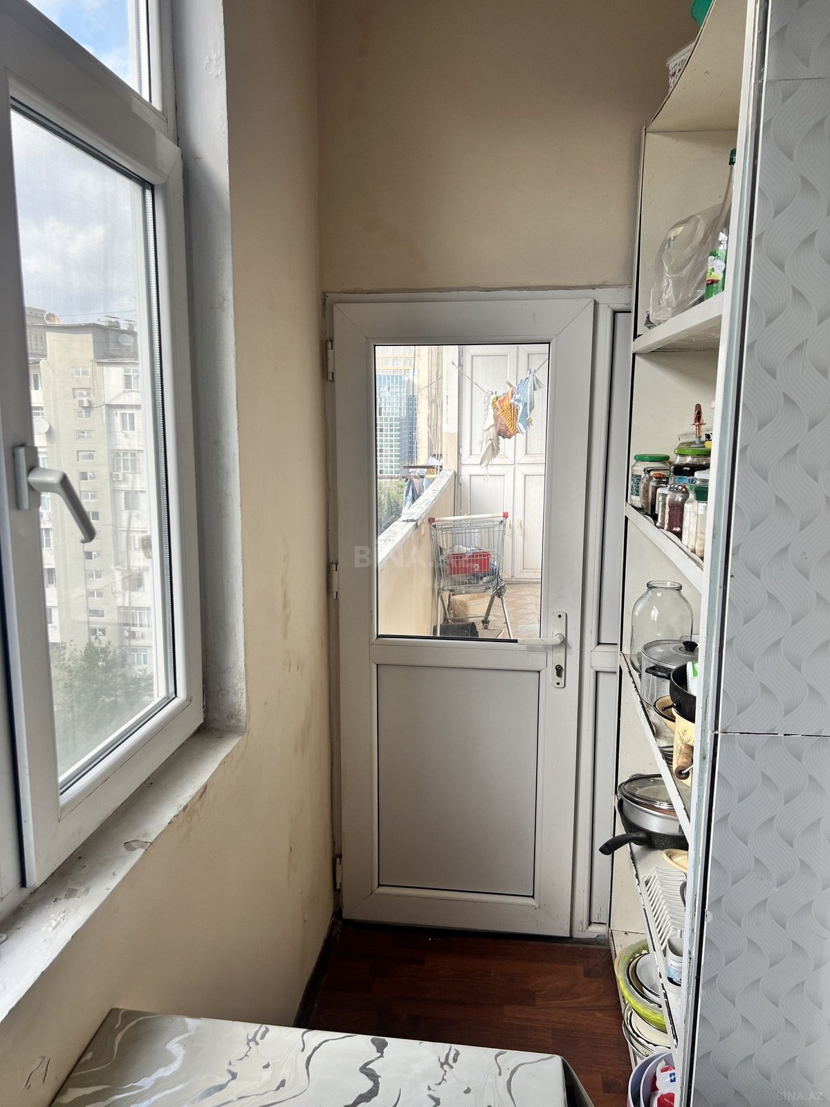 5 otaqlı Köhnə tikili, Binəqədi q., Bakı
