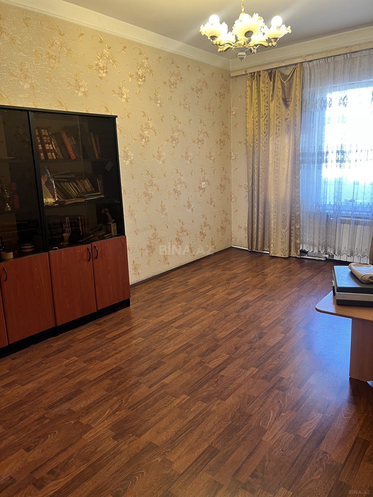 5 otaqlı Köhnə tikili, Binəqədi q., Bakı