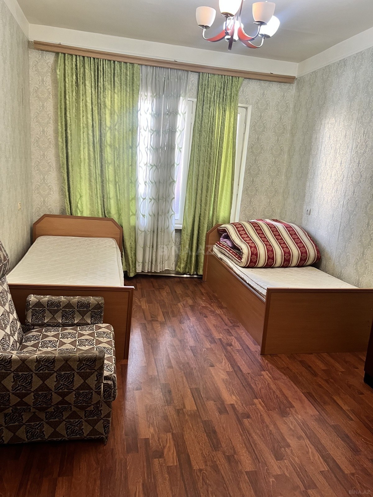 5 otaqlı Köhnə tikili, Binəqədi q., Bakı