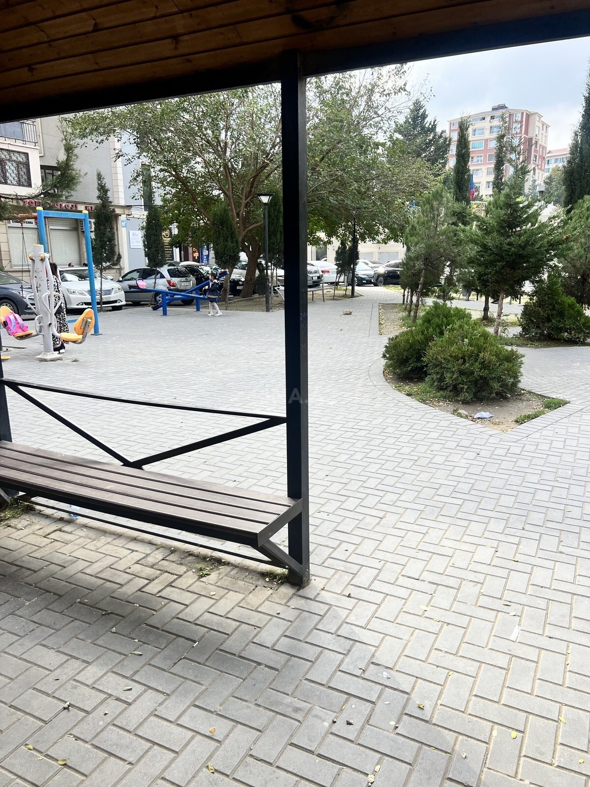 5 otaqlı Köhnə tikili, Binəqədi q., Bakı