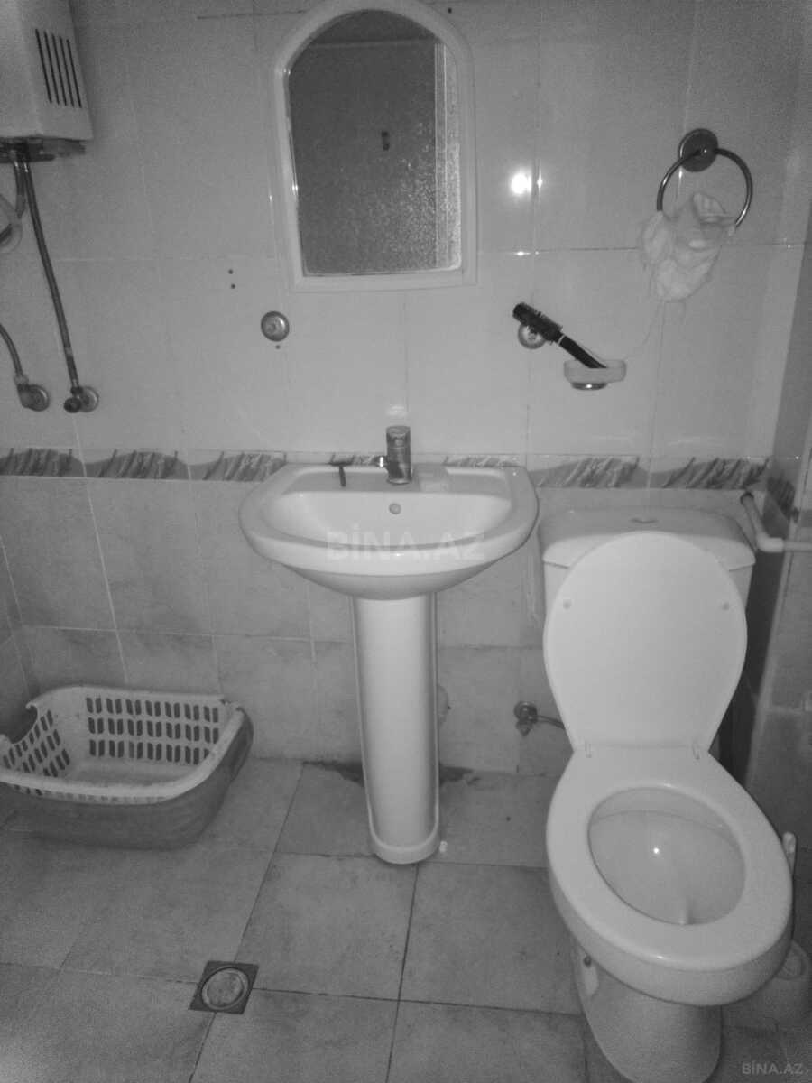 2 otaqlı Köhnə tikili, Neftçilər m., Bakı