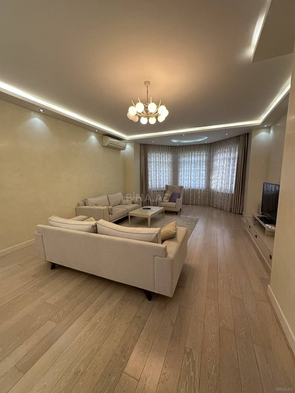 5 otaqlı Həyət evi/Bağ evi, Neftçilər m., Bakı
