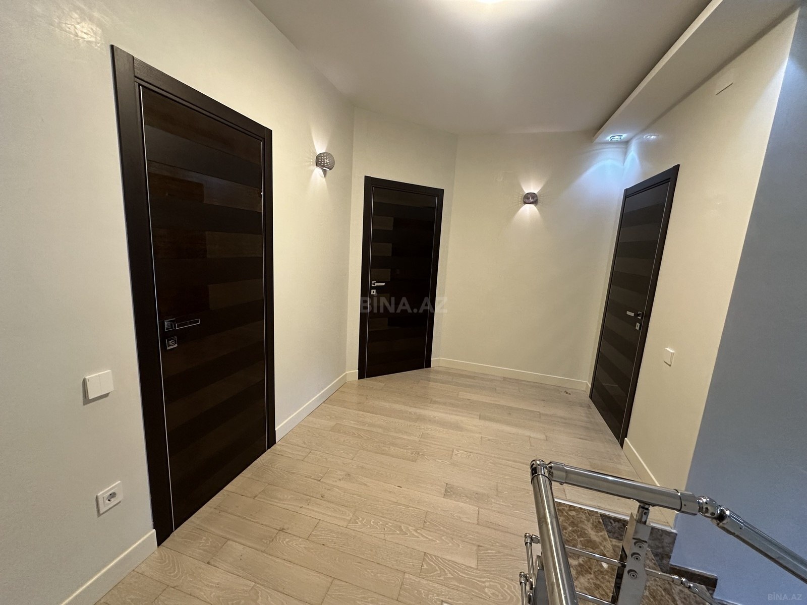 5 otaqlı Həyət evi/Bağ evi, Neftçilər m., Bakı