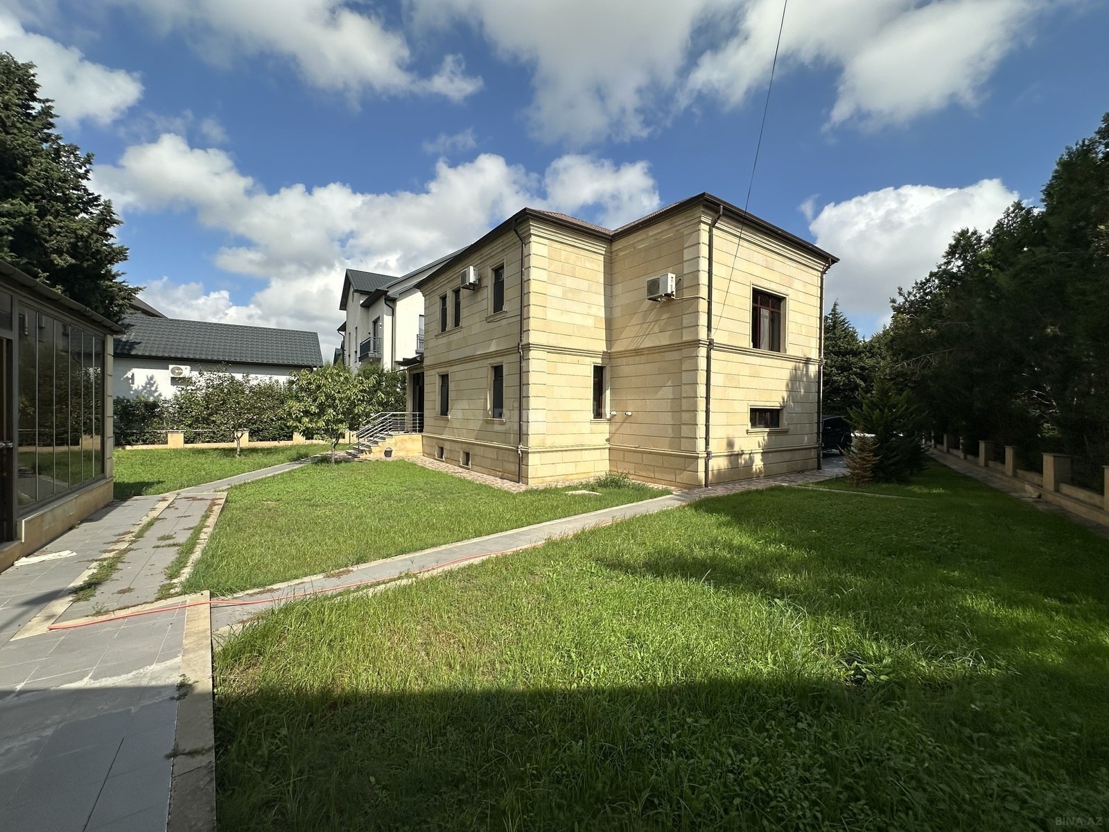 5 otaqlı Həyət evi/Bağ evi, Neftçilər m., Bakı