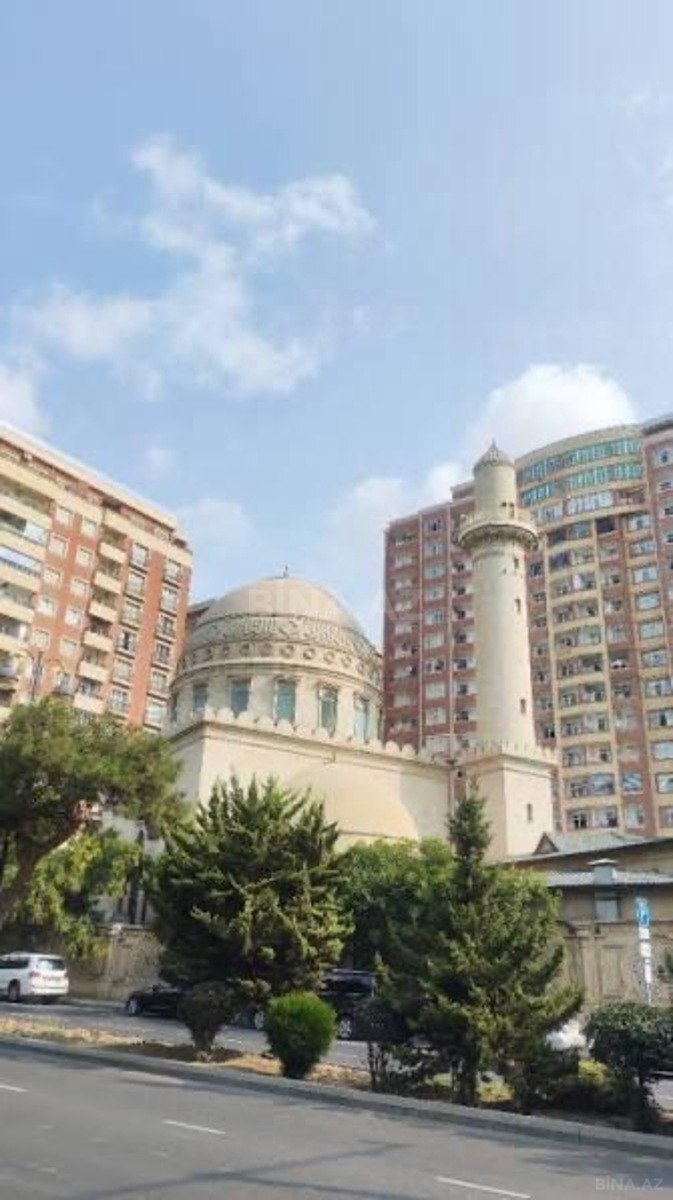 3 otaqlı Yeni tikili, 28 May m., Bakı