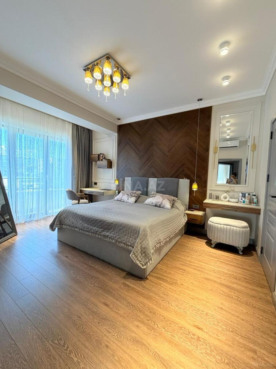 3 otaqlı Yeni tikili, Şah İsmayıl Xətai m., Bakı