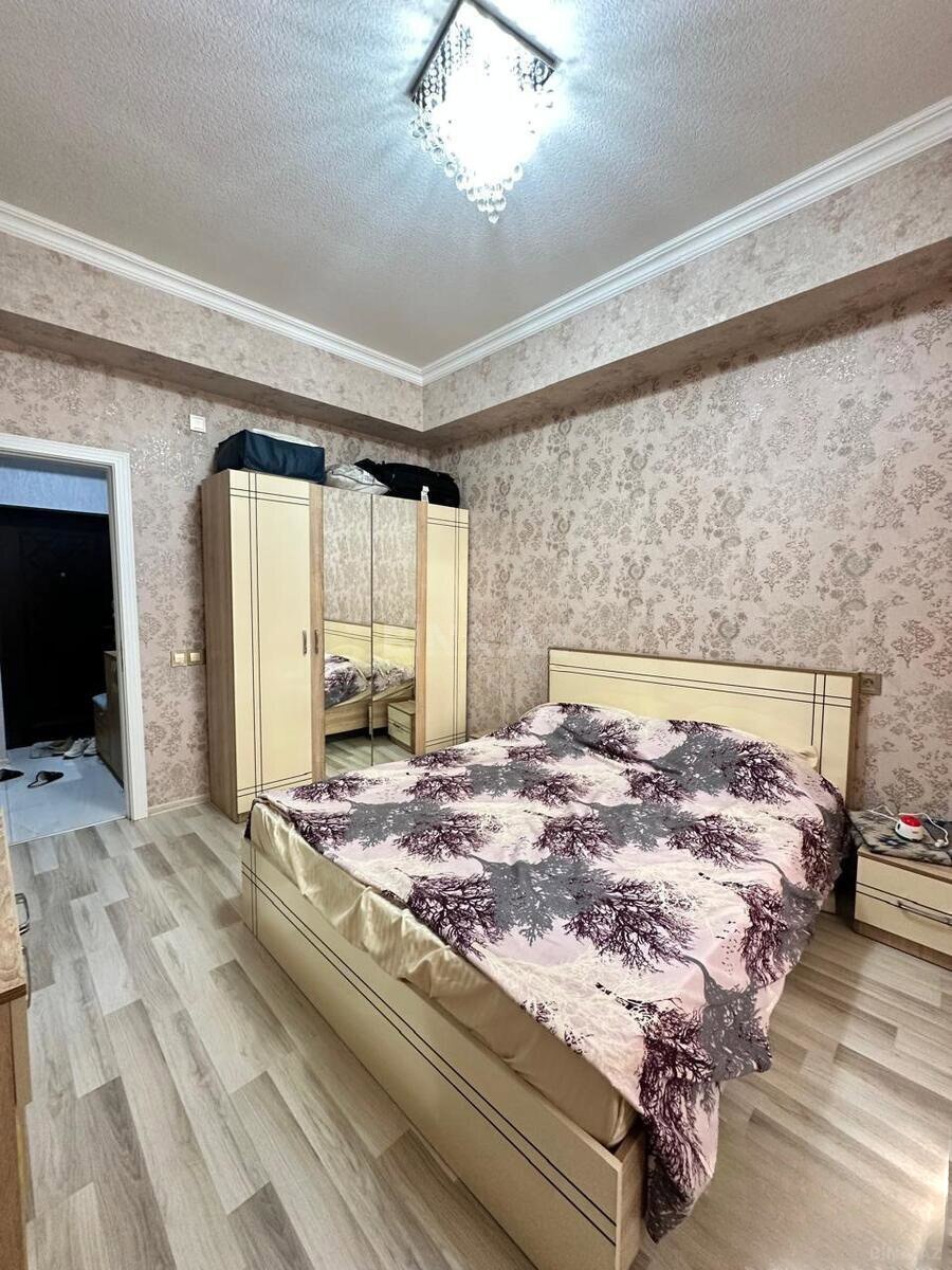 2 otaqlı Yeni tikili, Memar Əcəmi m., Bakı