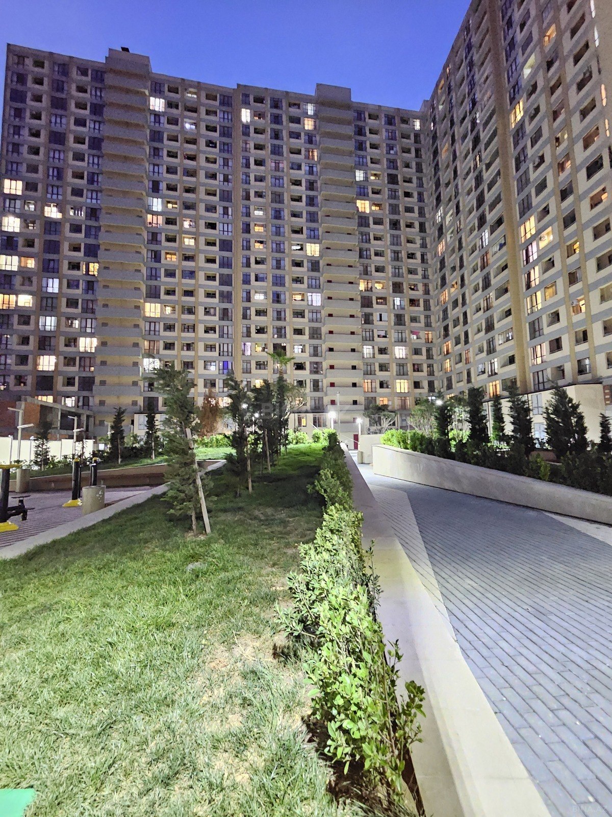 3 otaqlı Yeni tikili, 20 Yanvar m., Bakı