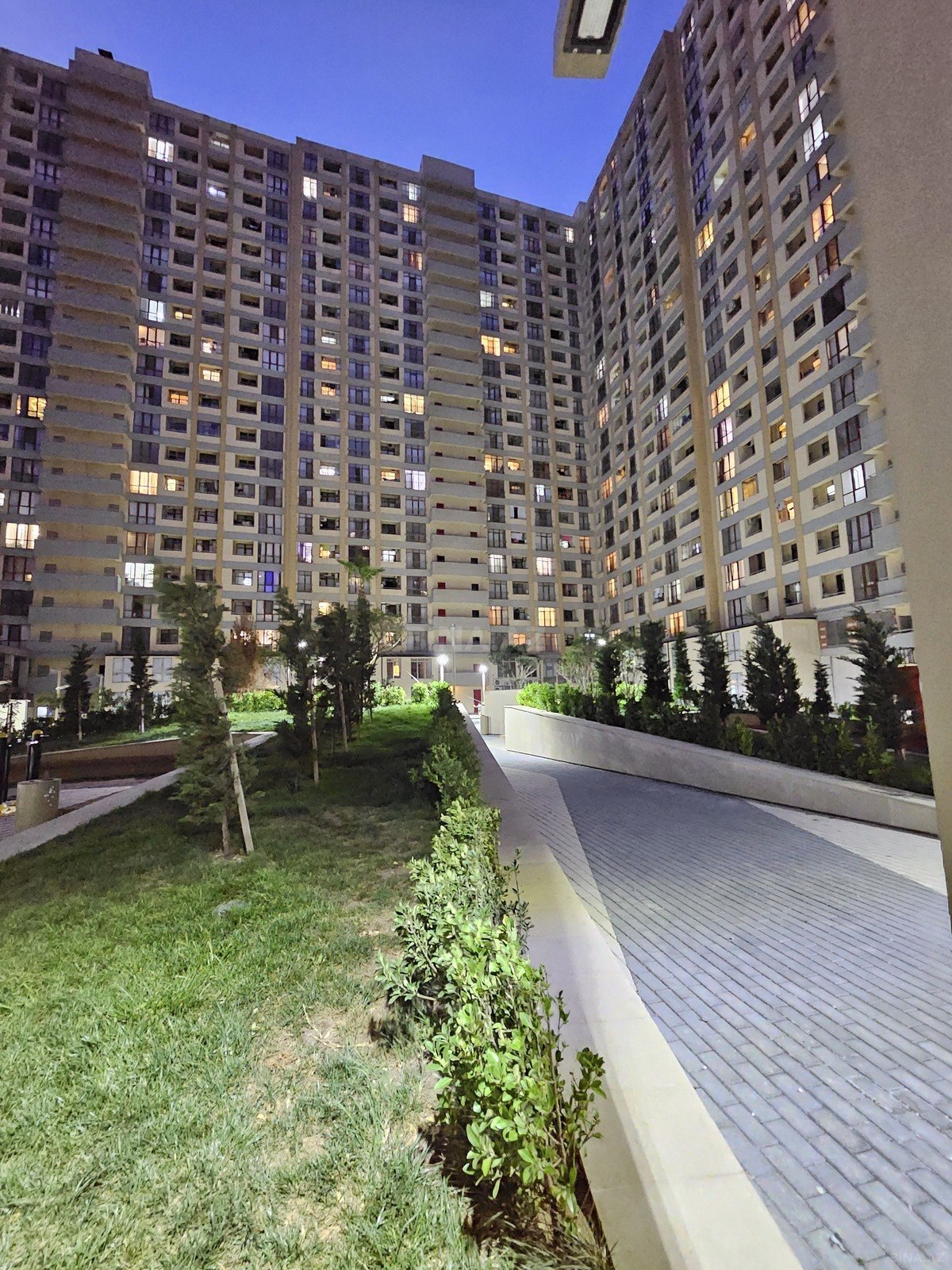 3 otaqlı Yeni tikili, 20 Yanvar m., Bakı