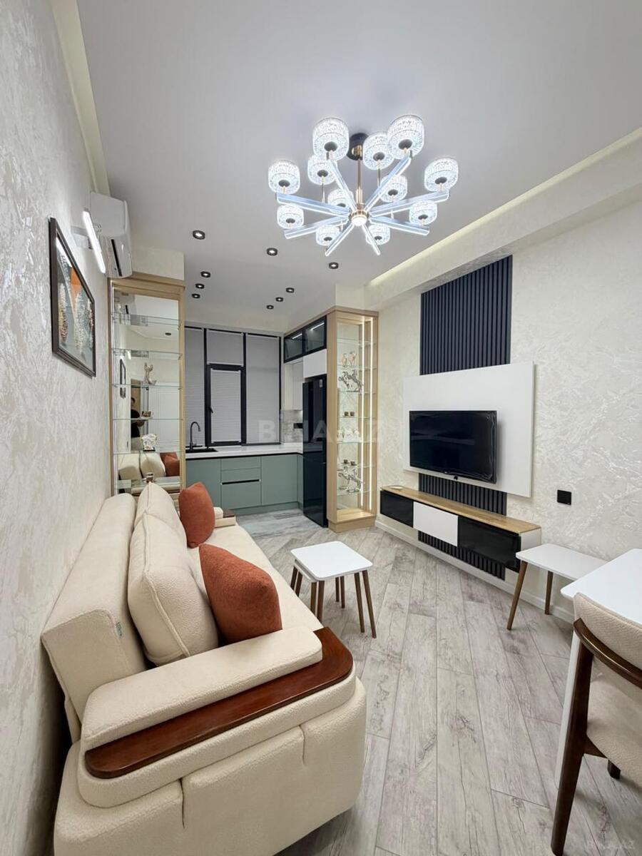2 otaqlı Yeni tikili, Qara Qarayev m., Bakı