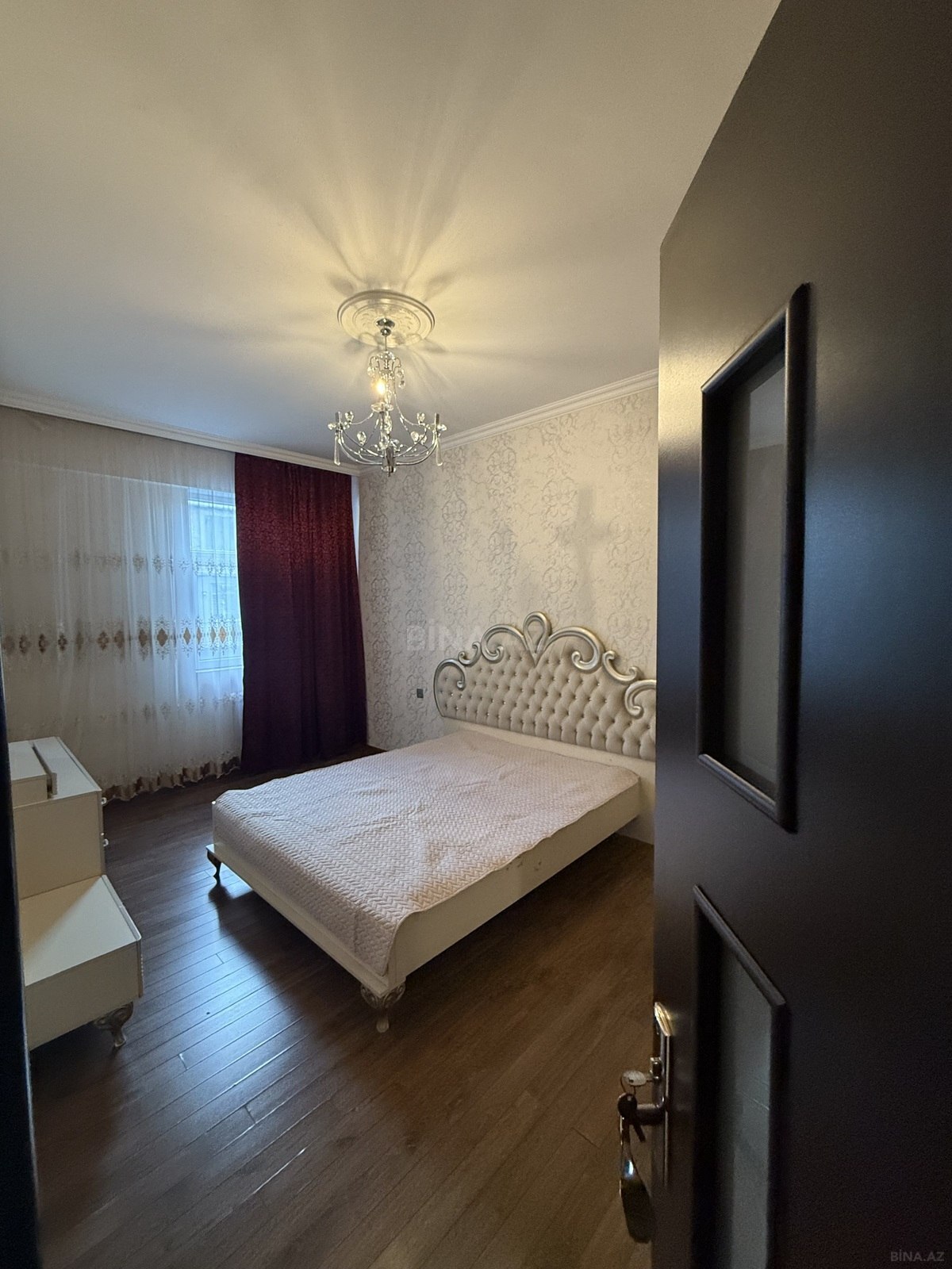 2 otaqlı Yeni tikili, Qara Qarayev m., Bakı