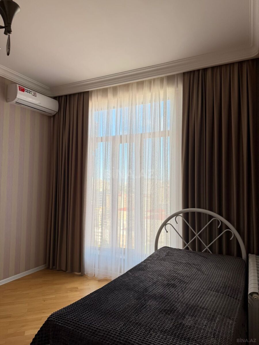 3 otaqlı Yeni tikili, Şah İsmayıl Xətai m., Bakı