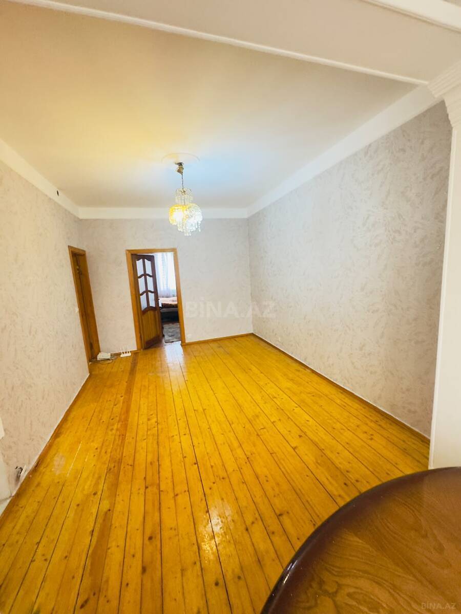 2 otaqlı Köhnə tikili, 20 Yanvar m., Bakı