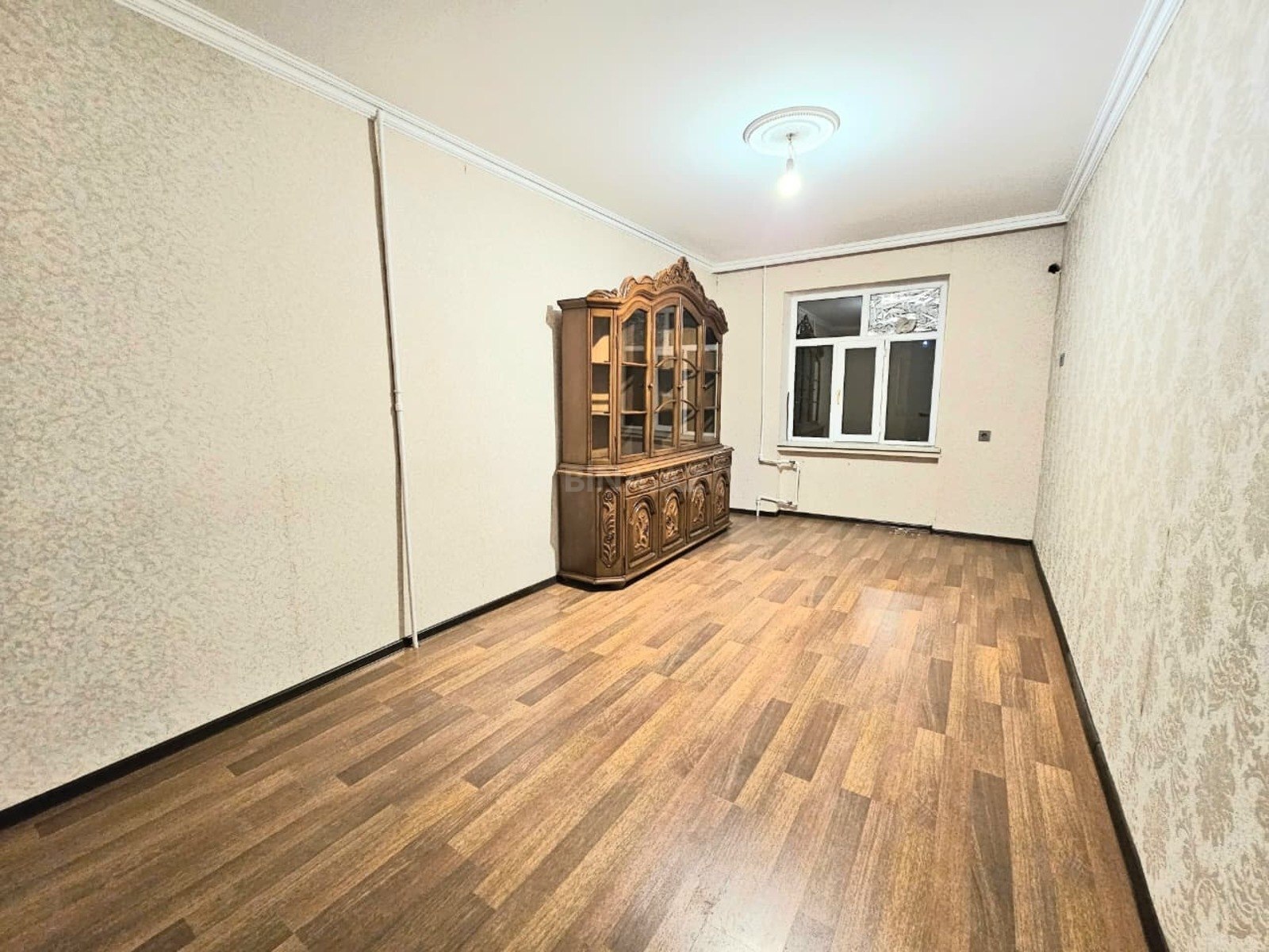 2 otaqlı Köhnə tikili, Yeni Günəşli q., Bakı