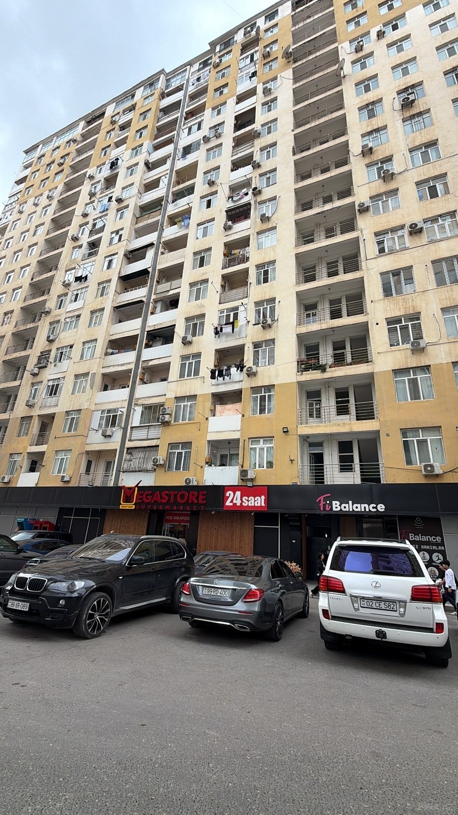 3 otaqlı Yeni tikili, Həzi Aslanov m., Bakı