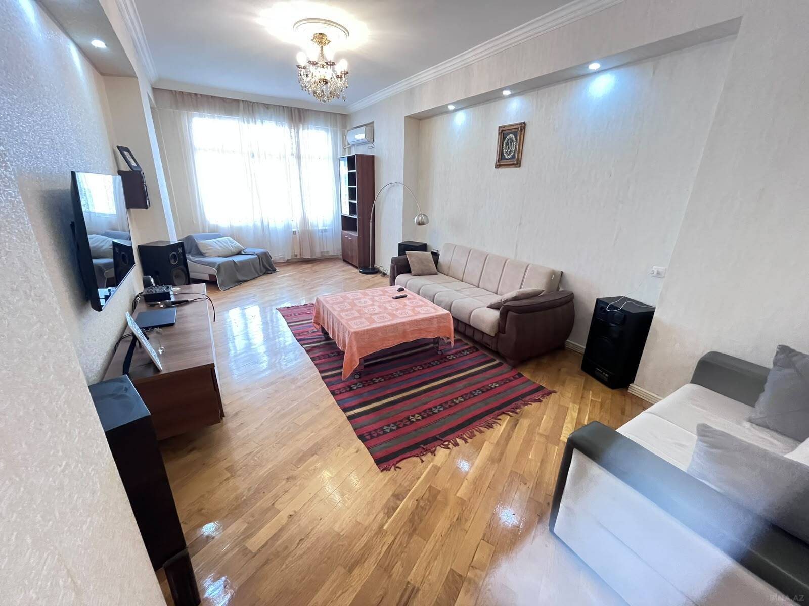 2 otaqlı Yeni tikili, Bakmil m., Bakı