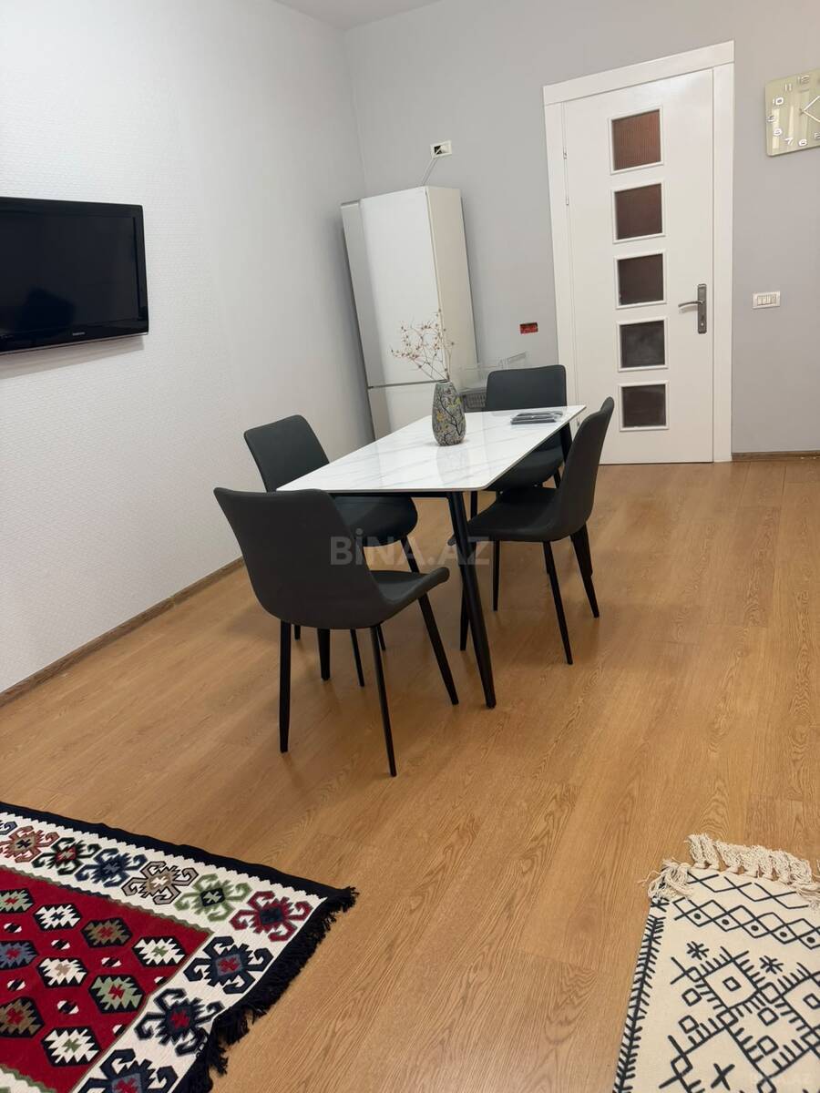 3 otaqlı Yeni tikili, 8 Noyabr m., Bakı