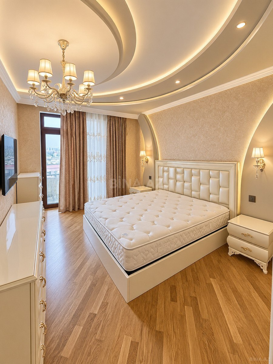 3 otaqlı Yeni tikili, 8 Noyabr m., Bakı