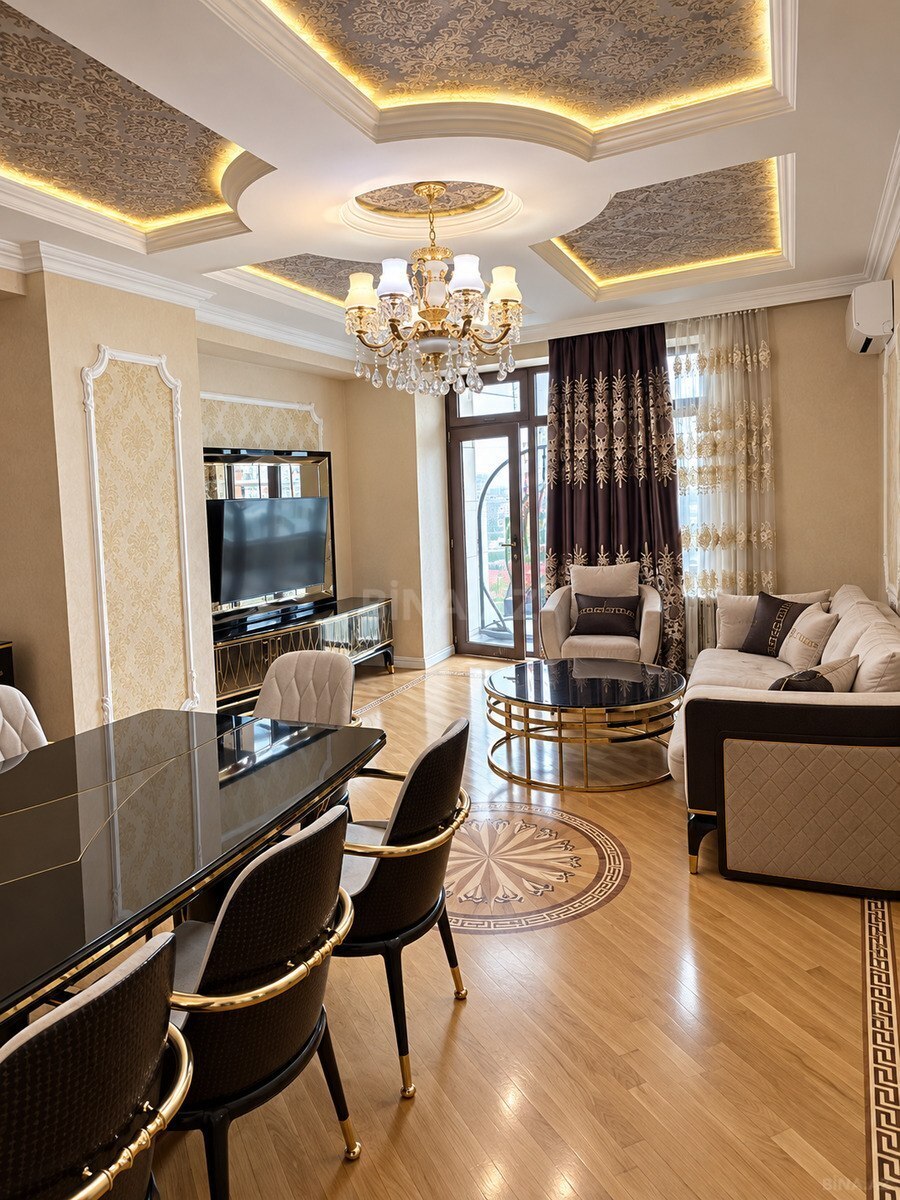 3 otaqlı Yeni tikili, 8 Noyabr m., Bakı