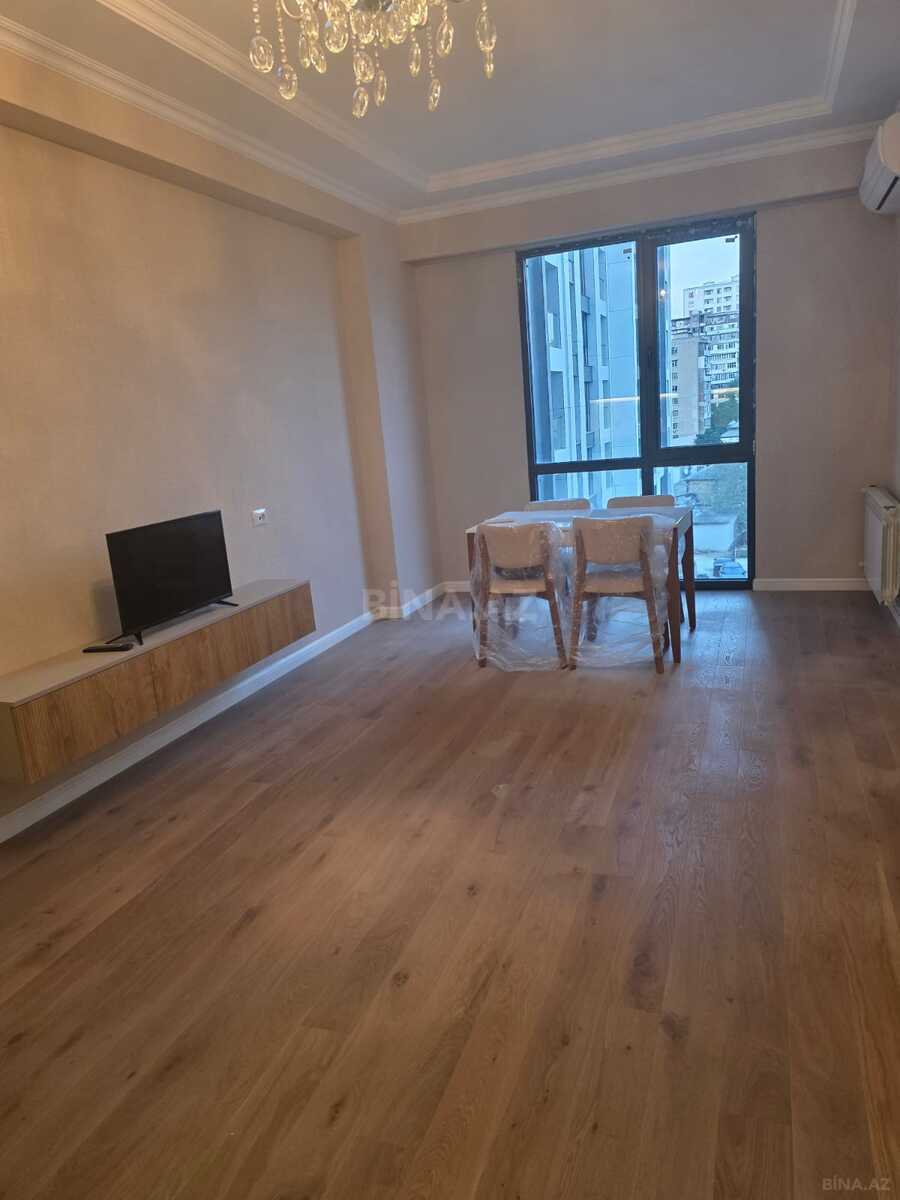 3 otaqlı Yeni tikili, İnşaatçılar m., Bakı