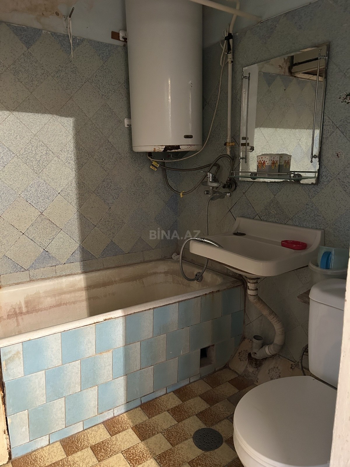 1 otaqlı Köhnə tikili, Gənclik m., Bakı
