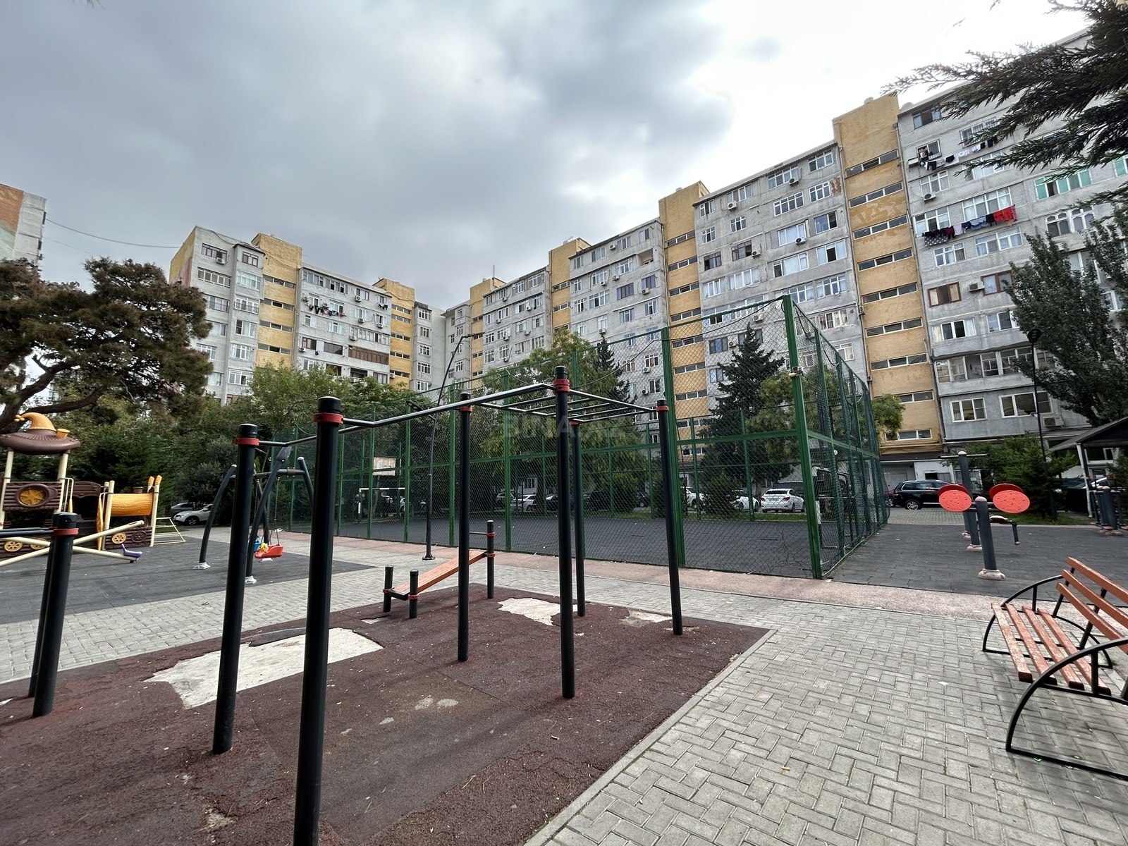1 otaqlı Köhnə tikili, Gənclik m., Bakı