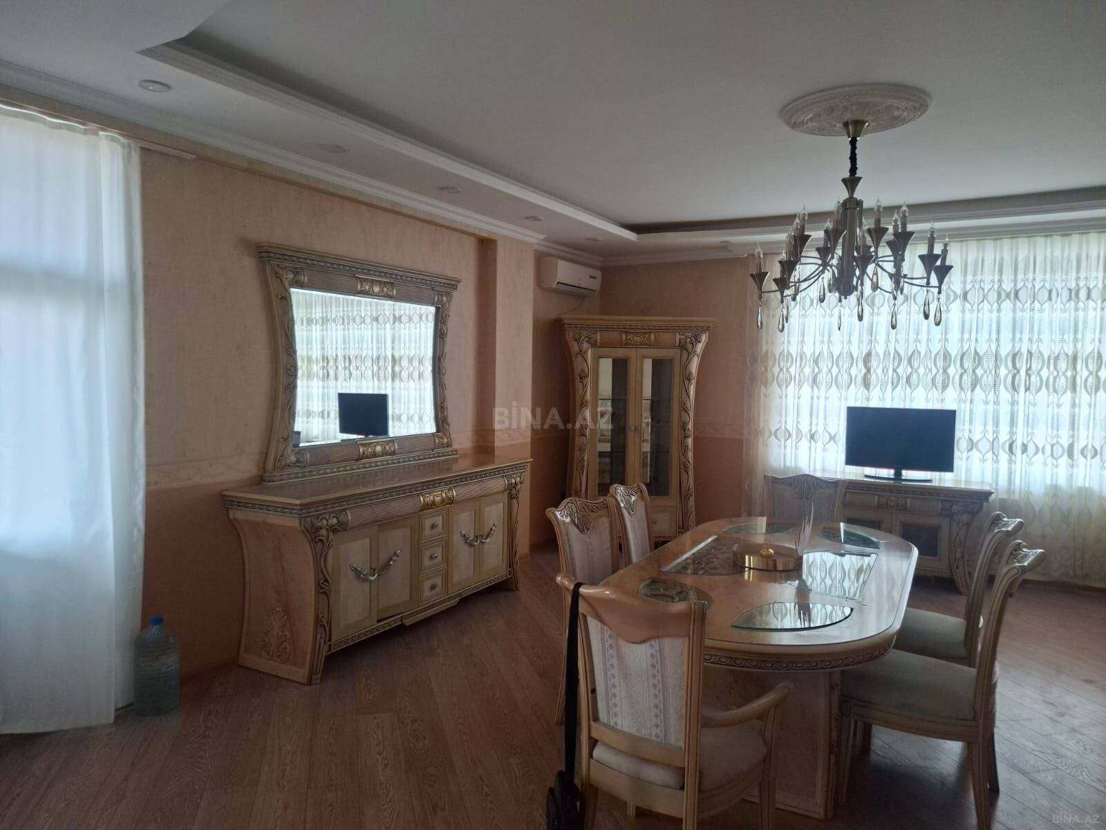 3 otaqlı Yeni tikili, 28 May m., Bakı