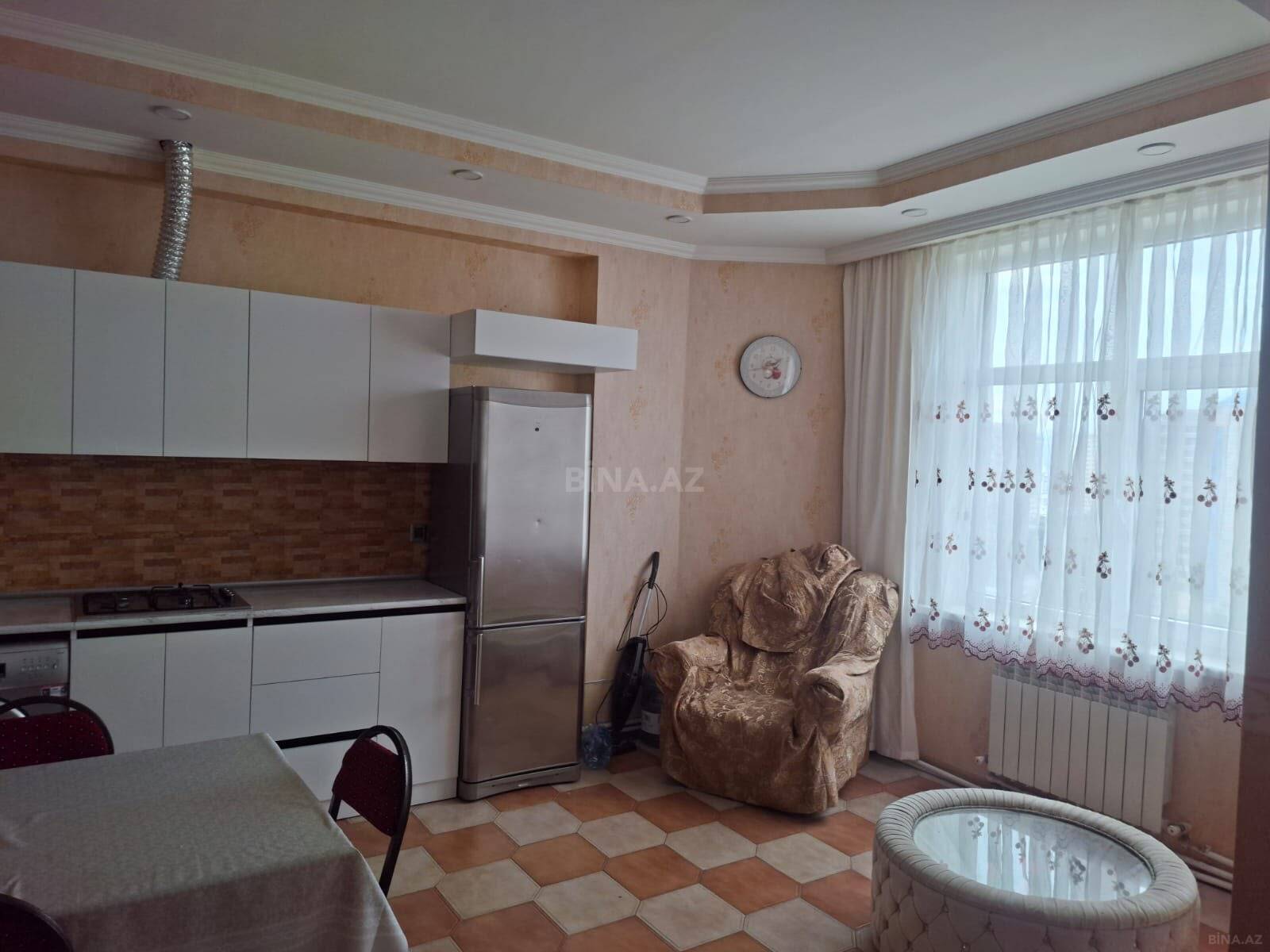 3 otaqlı Yeni tikili, 28 May m., Bakı
