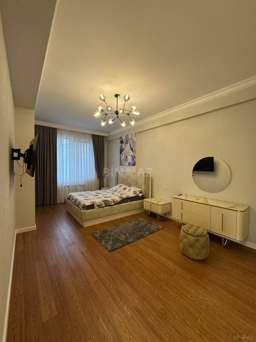 3 otaqlı Yeni tikili, Nizami m., Bakı