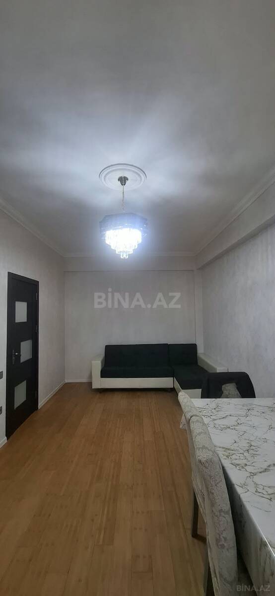 2 otaqlı Yeni tikili, Xırdalan
