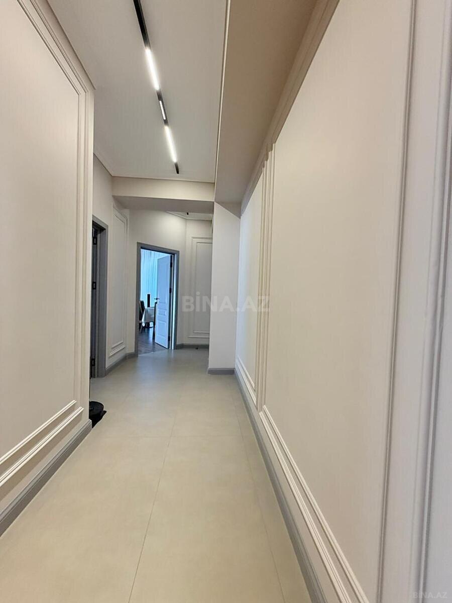 3 otaqlı Yeni tikili, Şah İsmayıl Xətai m., Bakı