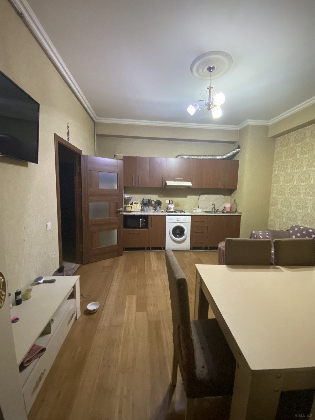 3 otaqlı Yeni tikili, Xırdalan