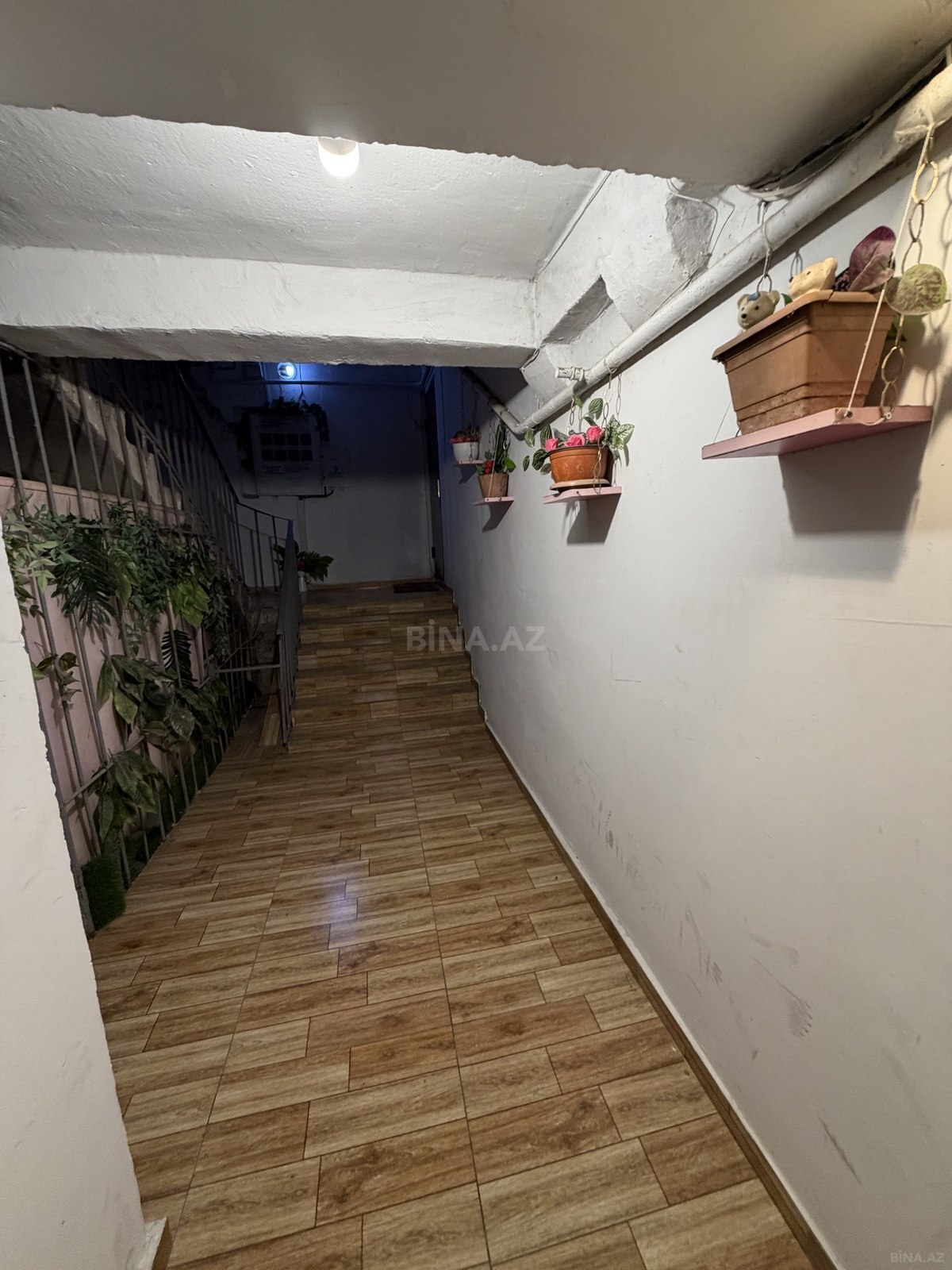 3 otaqlı Köhnə tikili, Binəqədi r., Bakı