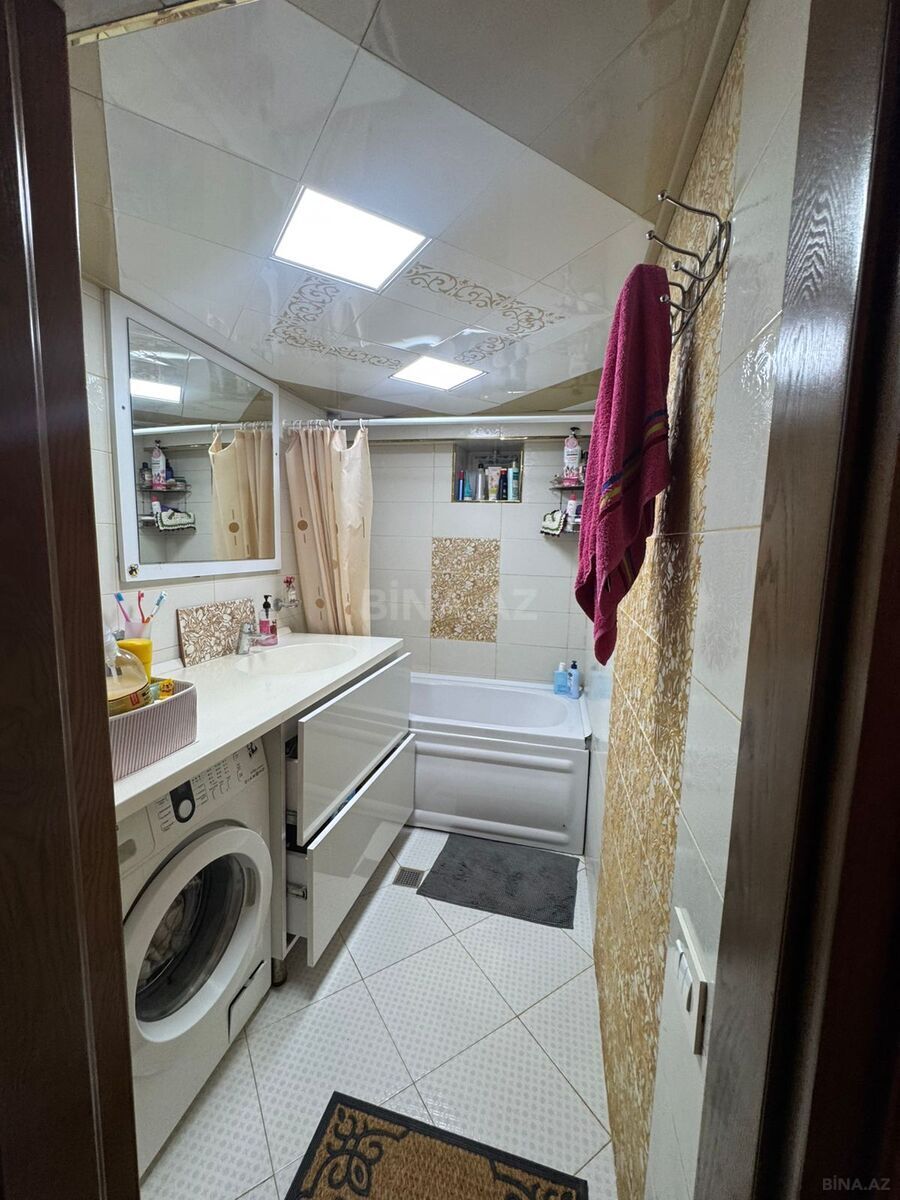 3 otaqlı Köhnə tikili, 28 May m., Bakı