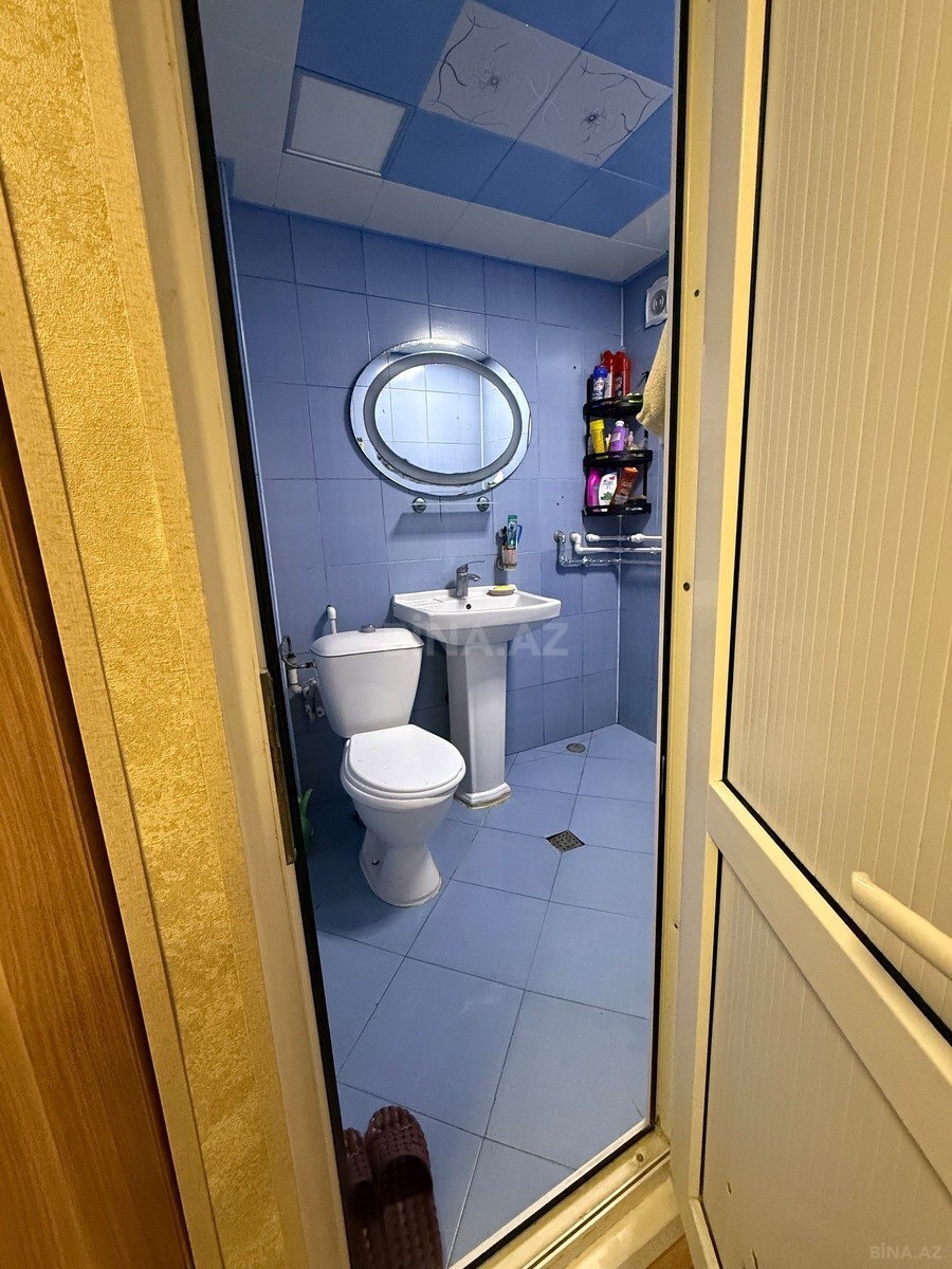 2 otaqlı Köhnə tikili, Neftçilər m., Bakı