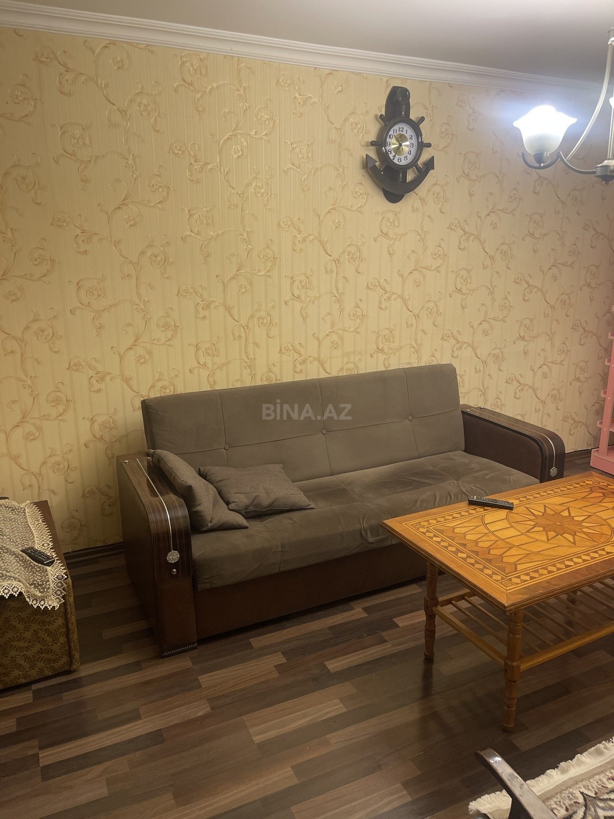 2 otaqlı Köhnə tikili, Elmlər Akademiyası m., Bakı