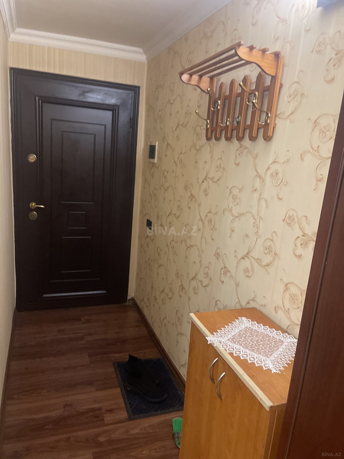2 otaqlı Köhnə tikili, Elmlər Akademiyası m., Bakı