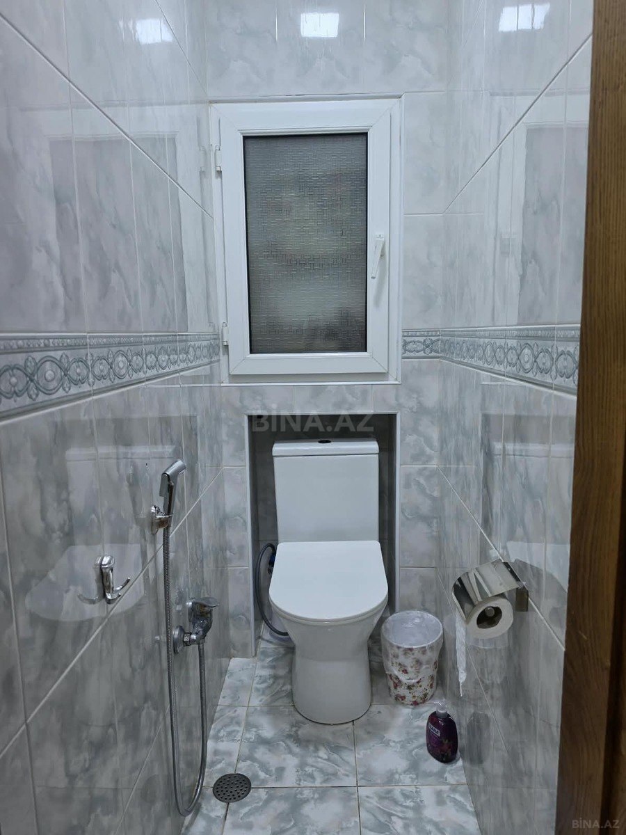 3 otaqlı Köhnə tikili, Memar Əcəmi m., Bakı