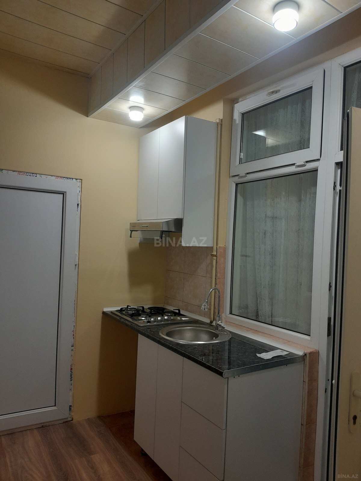 2 otaqlı Yeni tikili, İnşaatçılar m., Bakı
