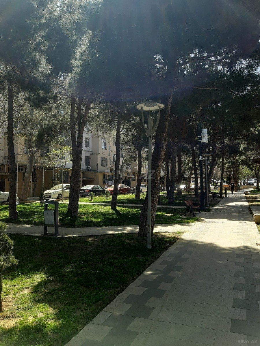 2 otaqlı Köhnə tikili, Memar Əcəmi m., Bakı